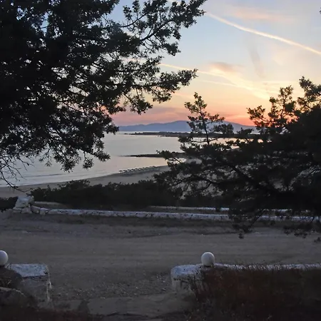 Nyaraló Paradise Pirgaki Naxos Ajaszósz