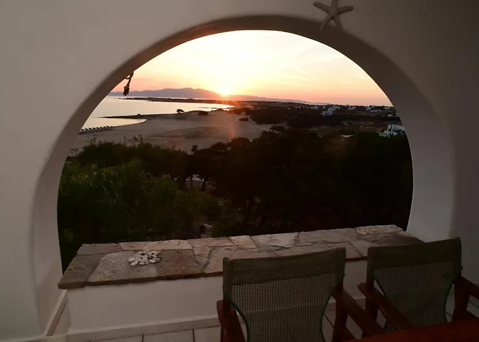 Paradise Pirgaki Naxos * Agiassos