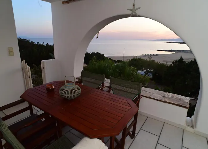 Paradise Pirgaki Naxos * Agiassos